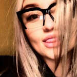 @vikki_giggle