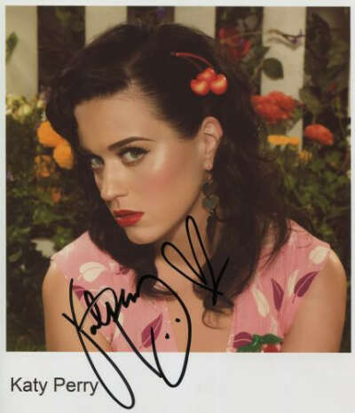 Autograph of Katy Perry