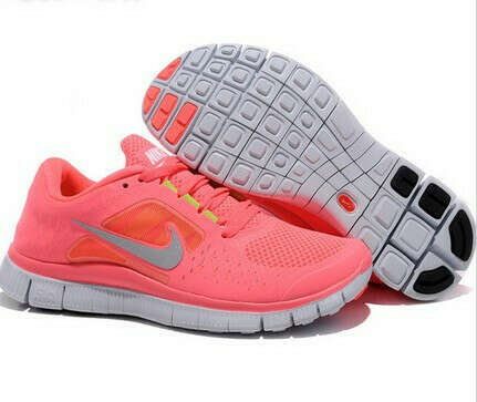 Кроссовки Nike