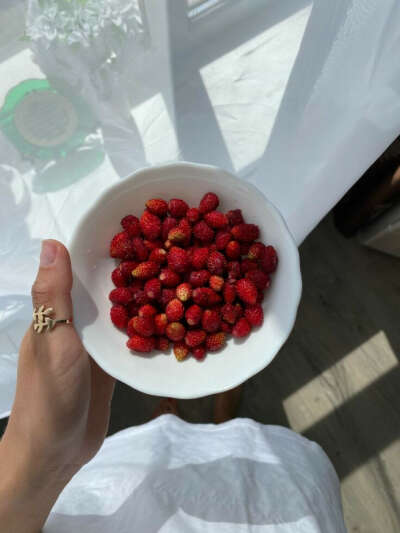 Свежую землянику