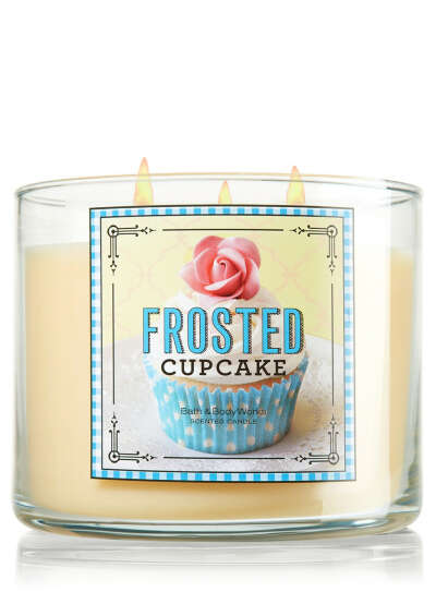 Cвеча от Bath and Body Works Frosted Cupcake