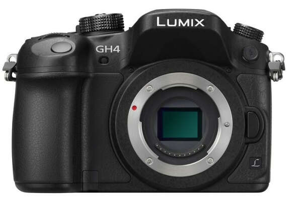Panasonic GH4