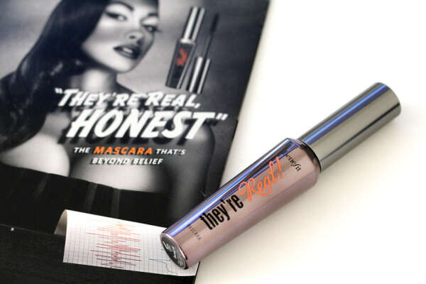 BENEFIT Тушь для ресниц they're real!