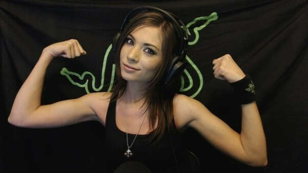 Напульсник и полотно с логотипом Razer