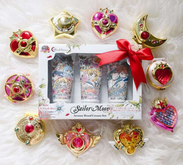SAILOR MOON AROMA HAND CREAM SET