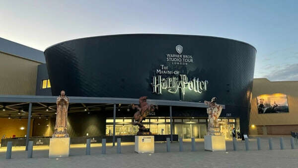 Visit Warner Bros Studio in London