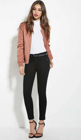 Low-Rise Ankle Jeans
