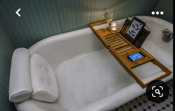 Bath pillow