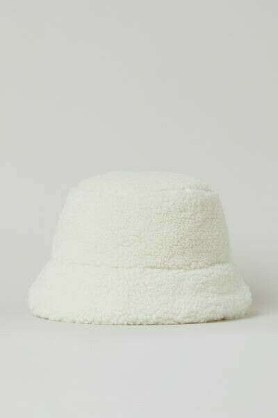 Bucket hat