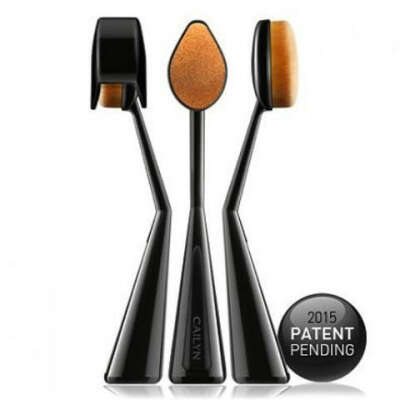 Кисть для нанесения тональной основы O! Wow Brush Кисть