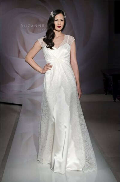 Starlet by Suzanne Neville Wedding dress
