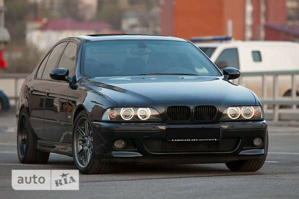 BMW М5 2001 г.в.