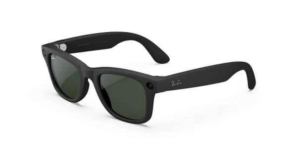 Ray-Ban Meta Wayfarer, Matte Black / Clear to Graphite Green Transitions®, Standard