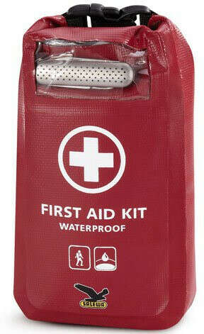 Влагостойкая аптечка Salewa First Aid Kit waterproof или Deuter First Aid Kit Dry M