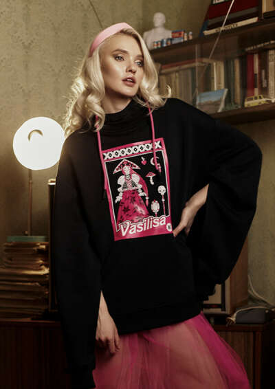 BARBIE-VASILISA HOODIE