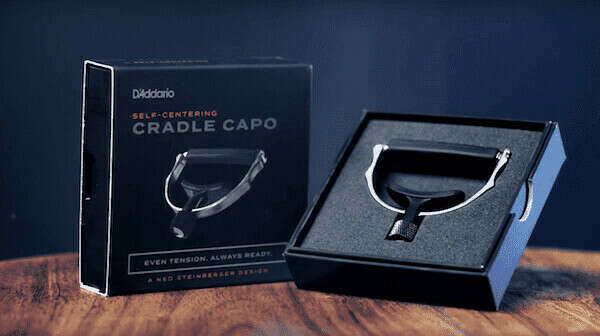 Каподастр D'Addario PW-CP-18 Cradle Capo