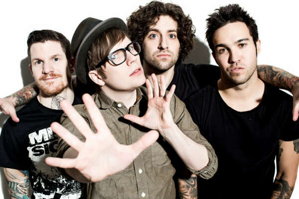 Попасть на концерт Fall Out Boy