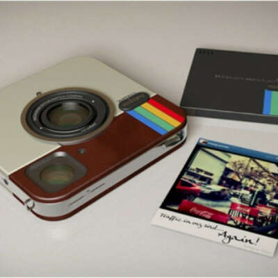 Polaroid http://www.etoday.ru/2013/03/polaroid-instagram-socialmatic.php дааааавно хочу! Теперь такую!!