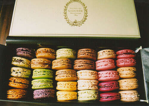 LADUREE macarons