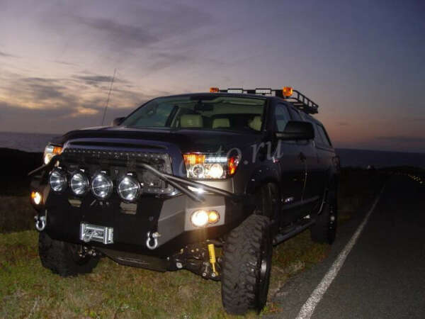Хочу на 18 летие машину "Toyota tundra"