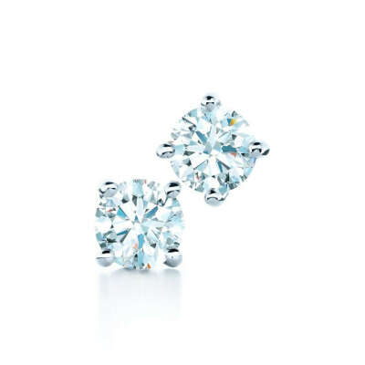 Round Diamond Stud Earrings