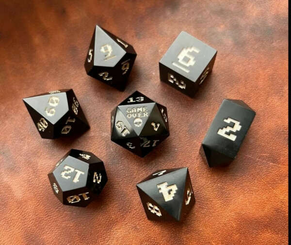 Дайсы ручной работы (игральные кости, кубики) для DnD, ДнД, Dungeons and Dragons, Pathfinder RPG (набор 7шт) Light Warp