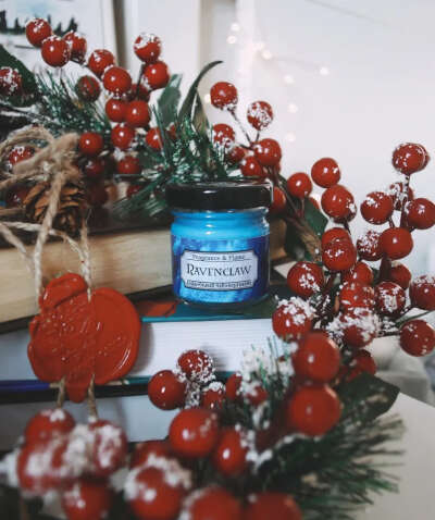 Fragrance & Flame Свеча ароматическая "Ravenclaw"