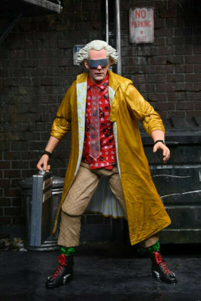 Фигурка Ultimate: Back To The Future – Doc Brown 2015 Scale Action Figure (18 см)