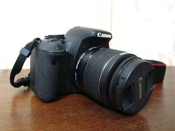 Canon D600