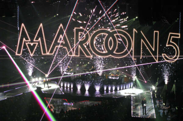 Побывать на концерте Maroon 5
