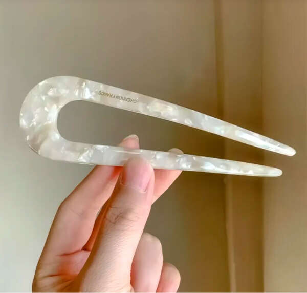 Заколка французская