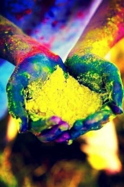 На Happy Holi Festival