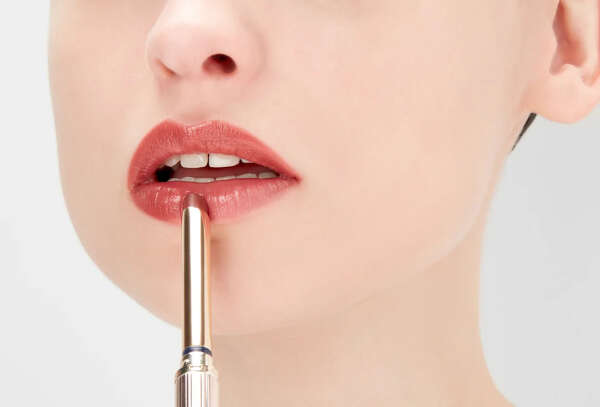 Estee Lauder Pure Color Explicit, 404