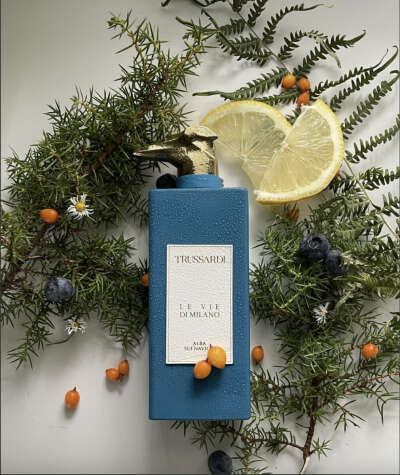 Духи Trussardi Alba sui Navigli