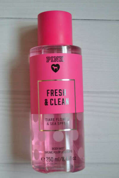 Духи "parfum pink fresh and clean"