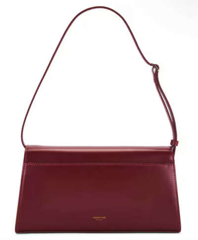 Shoulder Bag in Dark Cherry VERAFIED