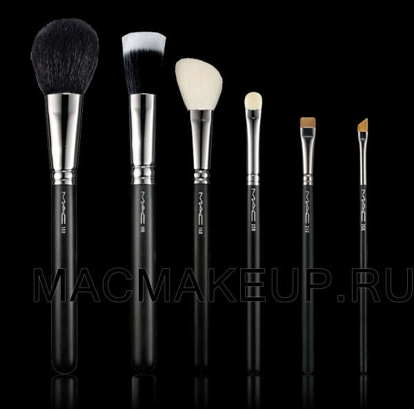 Набор кистей MAC