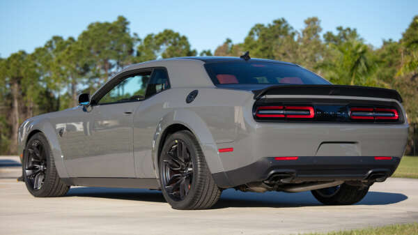 Dodge Challenger