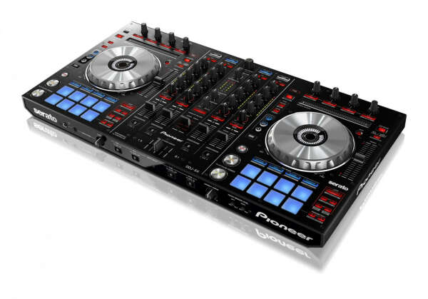 DJ-Controller