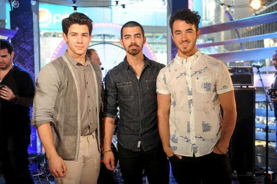 Я хочу что бы Jonas Brothers опять были группой