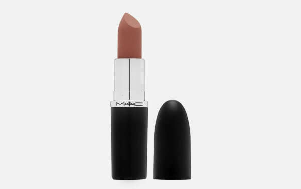 MAC macximal matte lipstick “Honeylove”