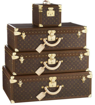 Чемоданы Louis Vuitton