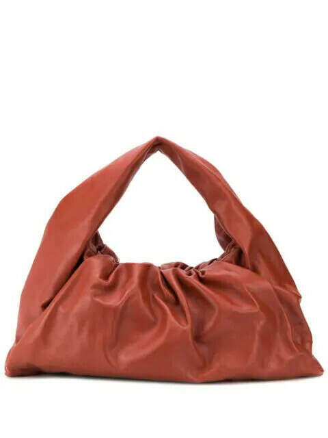 Bottega Veneta Сумка The Shoulder Pouch - Farfetch