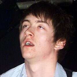 Встретить Alex Turner