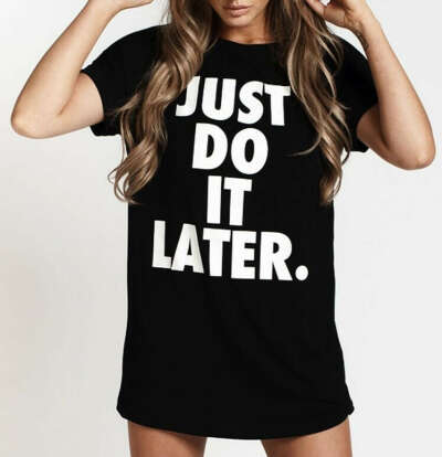 Футболка Just do it later