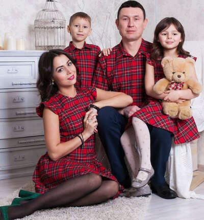 FAMILY LOOK