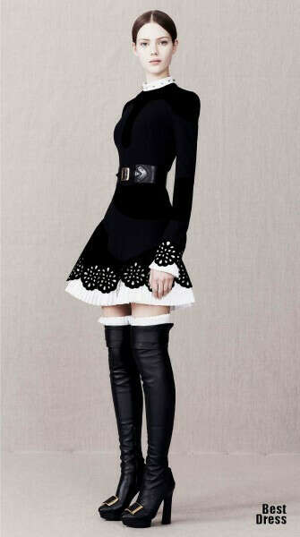 Платье от Alexander McQueen