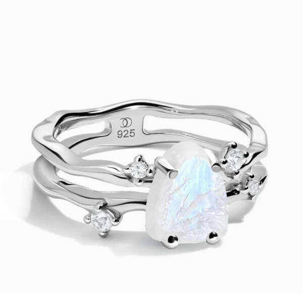 Raw Crystal Ring - Flow