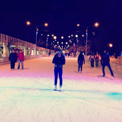 На каток