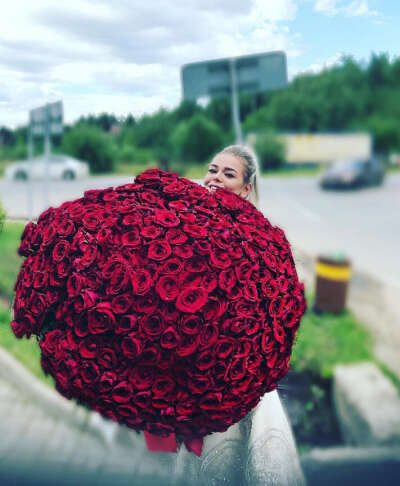 Огромный букет цветов